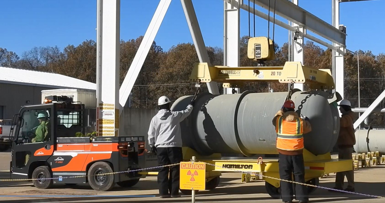 Uranium hexafluoride cylinders being handled at the Paducah Site in Kentucky
